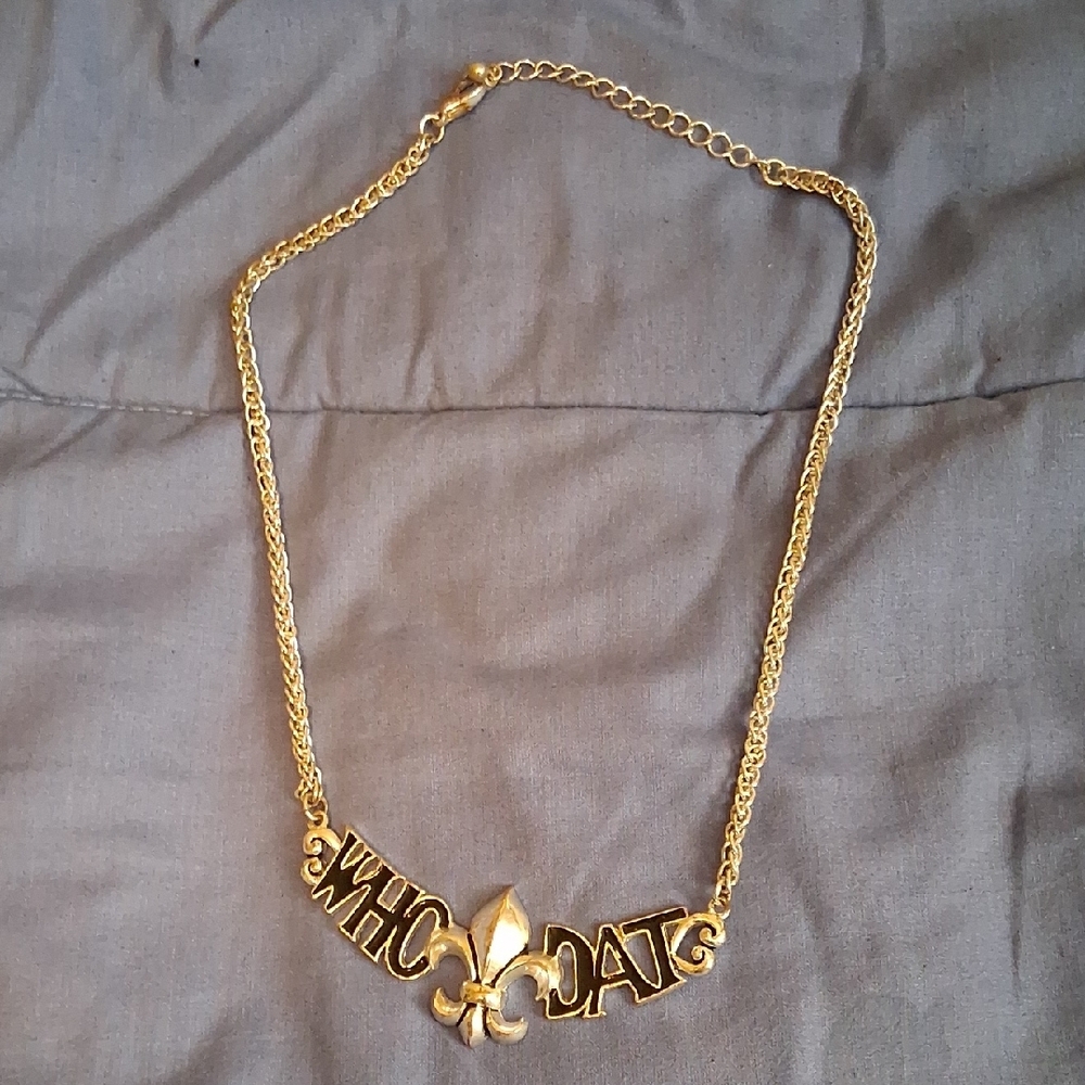 Gold Crystal Pendant Necklace with Metal Accents